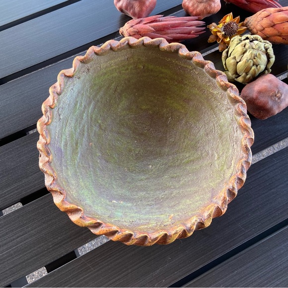 Plaster Bowl (HEAVY)  Dried Flowers/Veggies INCLUDED - Picture 2 of 8